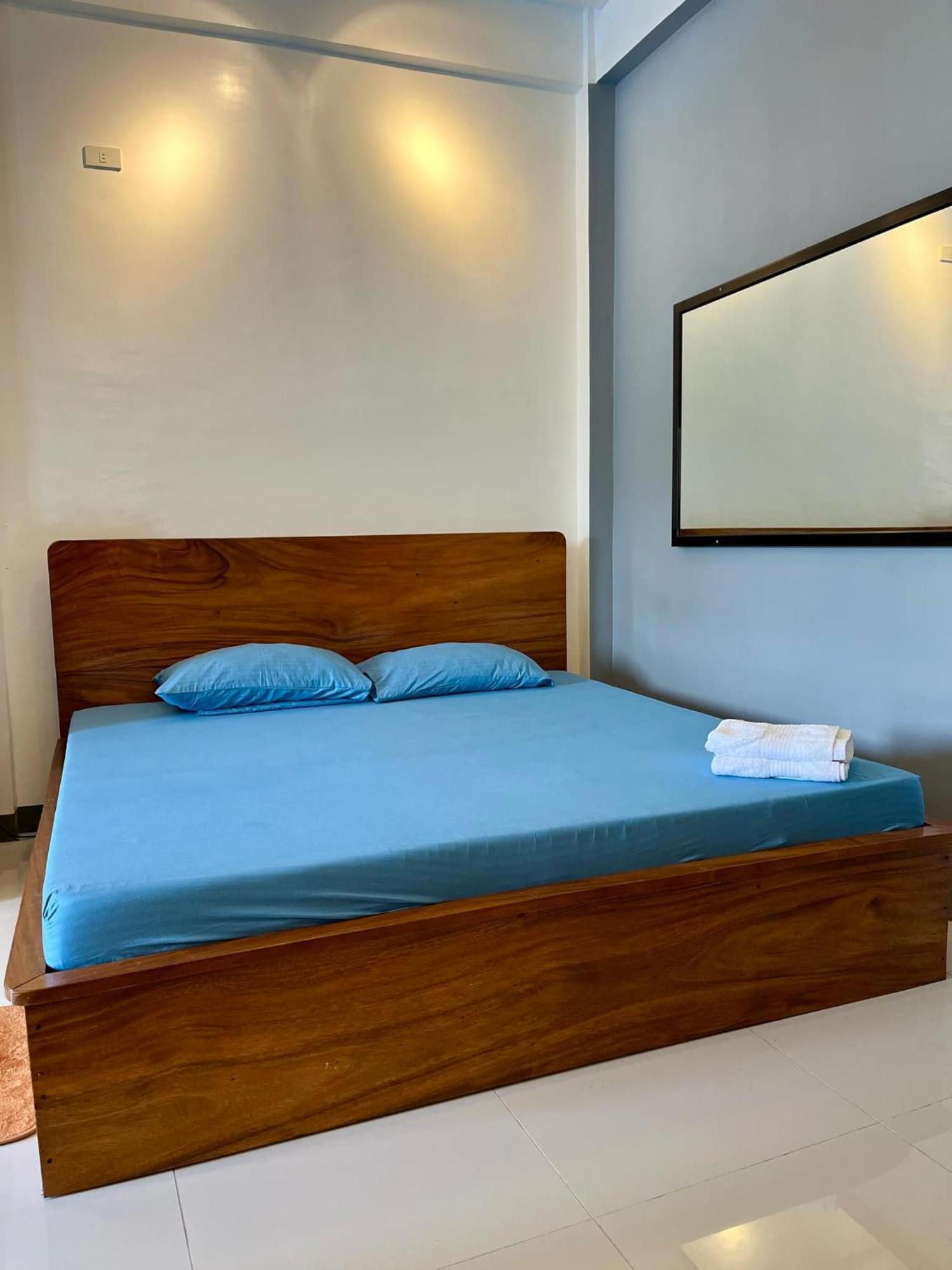 Fn Lodge - Town Proper Palompon ภายนอก รูปภาพ